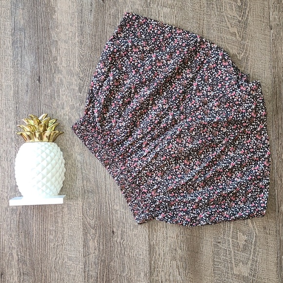 NWT! Acacia Swimwear Maya Shorts - Rosemary - Picture 2 of 8